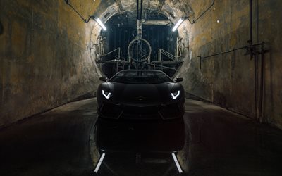 4k, Lamborghini Aventador, pimeys, 2018 autoja, tie, superautot, musta Aventador, Lamborghini