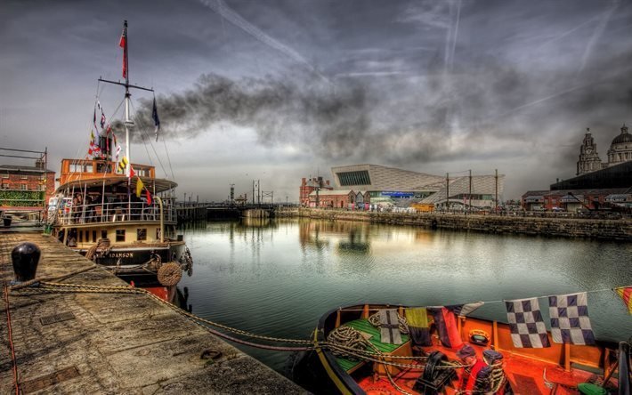 gloomy morning, docks, liverpool