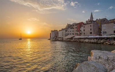 Rovinj, Adriatiska Havet, Sunset, kv&#228;ll, havet, v&#229;gor, Kroatien