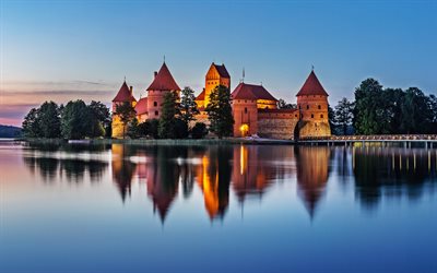 قلعة تراكاي, 4k, بحيرة, الليتوانية المعالم, غروب الشمس, ليتوانيا, أوروبا