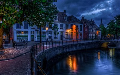 Amersfoort, 4k, les villes néerlandaises, le canal de l'eau, les lumières, la rue vide, les paysages nocturnes, l'Europe, les Pays-Bas, Amersfoort la nuit