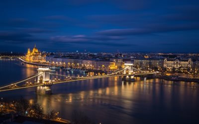 Chain Bridge, Hungarian Parliament building, evening, Budapest, Hungary, night, city lights, suspension bridge
