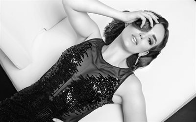 Elizabeth Henstridge, Brittisk sk&#229;despelare, svartvita portr&#228;tt, svart och vitt foto, photoshoot, svart kl&#228;nning, vacker kvinna