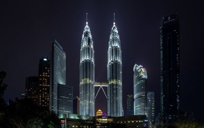 Kuala Lumpur, Mal&#225;sia, noite, arranha-c&#233;us, Torres Petronas, noite de c&#233;u, luzes da cidade, marco