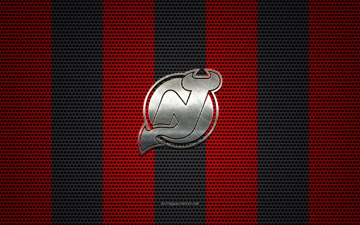 New Jersey Devils logo, Amerikan hokey kul&#252;b&#252;, metal amblem, kırmızı, siyah metal kafes arka plan, New Jersey Devils, NHL, Newark, New Jersey, AMERİKA Birleşik Devletleri, hokey