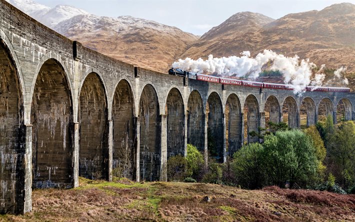 Glenfinnan Viaduct, maasilta, syksy, West Highland Line, Glenfinnan, Skotlanti, Iso-Britannia, kaunis luonto