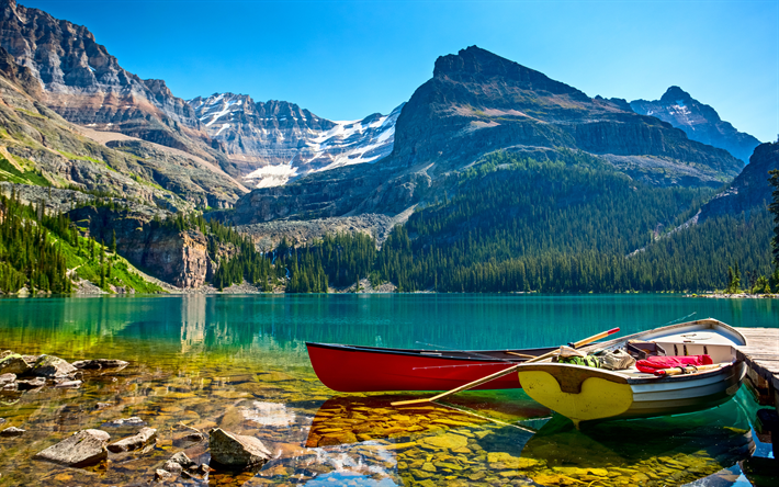 Canad&#225;, las monta&#241;as, el muelle, el lago azul, verano, barcos, Alberta, el Parque Nacional de Banff