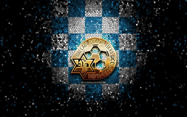 Maccabi Petah Tikva FC, logo glitter, Ligat ha Al, sfondo a scacchi bianco blu, calcio, squadra di calcio Israeliana, Maccabi Petah Tikva logo, arte del mosaico, Maccabi Petah Tikva, Israele