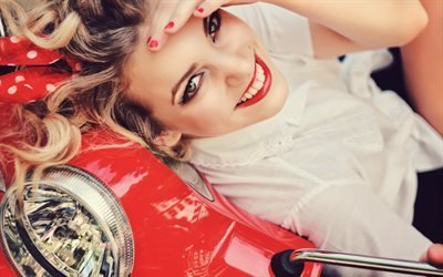 chica, cabello casta&#241;o, maquillaje, motocicletas, sonrisa