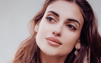 Paloma Anastasia Mikadze, 2018, social network star, ritratto, bellezza, brunetta