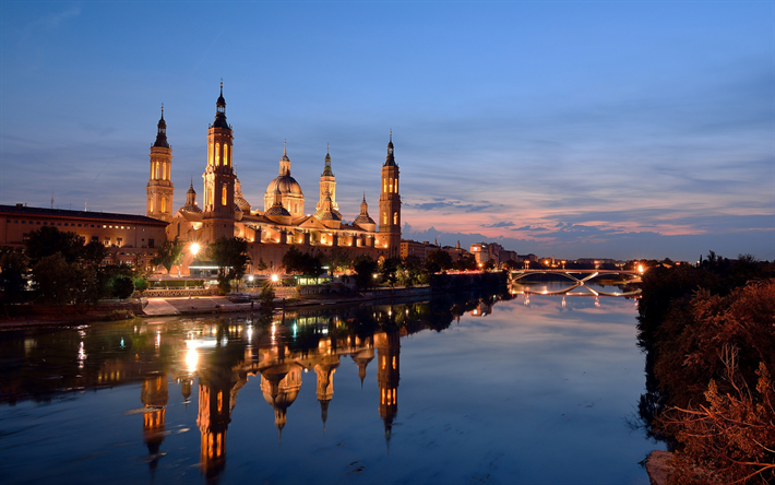 Pillar of Our Lady Bazilikası, Katedral, Roma Katolik Kilisesi, Zaragoza, akşam, G&#252;n batımı, tarihi, Bazilikası, İspanya