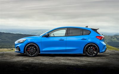 Ford Focus 4 ST, 2021, sivukuva, ulkoa, sininen viistoper&#228;, uusi sininen Focus, sininen Focus ST, amerikkalaiset autot, Ford