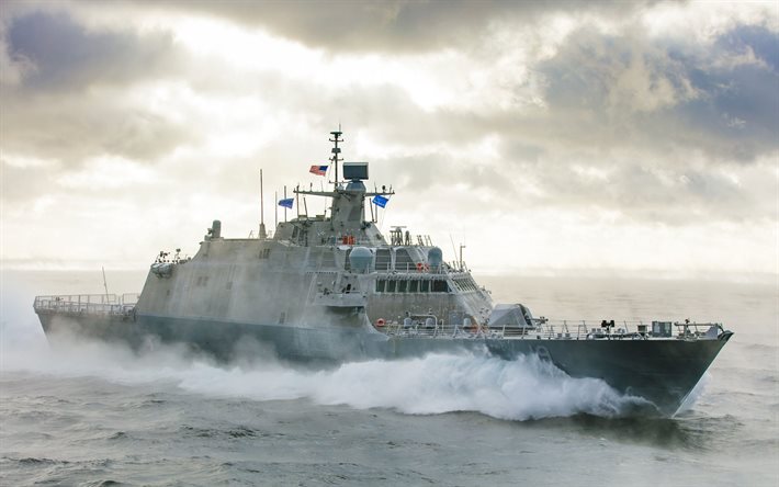 USS St Louis, LCS-19, littoral combat ship, Freedom-class, American warship, US Navy, USA flag