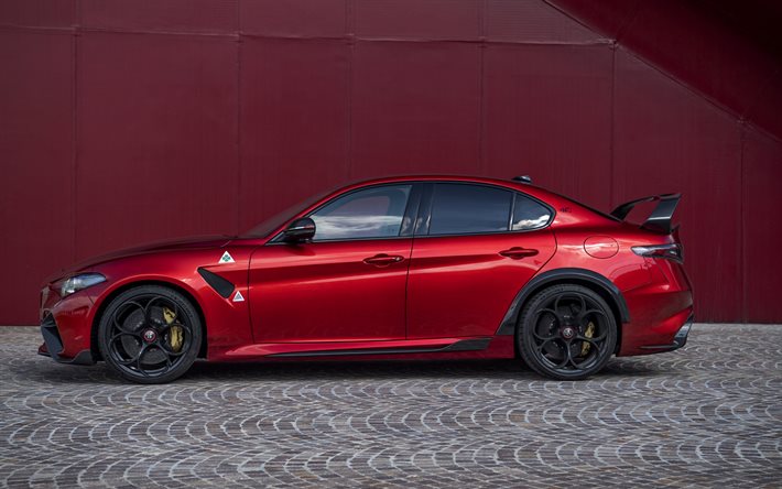 Alfa Romeo Giulia GTA, 2020, vista lateral, exterior, sed&#225;n rojo, tuning Giulia, nuevo rojo Giulia, coches italianos, Alfa Romeo