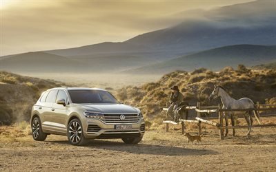 2019, Volkswagen Touareg, 4k, exterior, new beige Touareg, luxury SUV, canyon, USA, Volkswagen