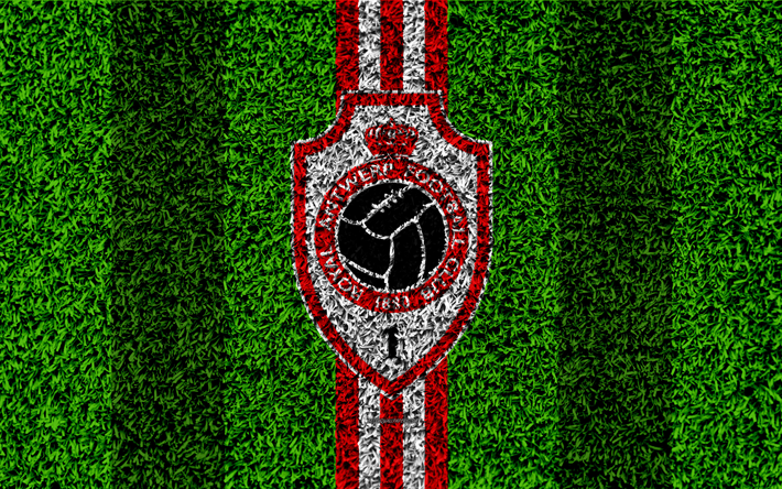 Royal Antwerp FC 4k, Belgian football club, jalkapallokentt&#228;, logo, punainen valkoinen linjat, Jupiler League, ruohon rakenne, Antwerpen, Belgia, Belgian Ensimm&#228;inen Jako