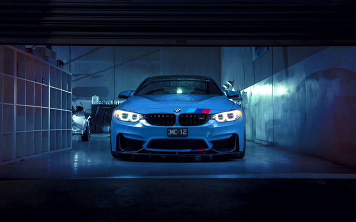 BMW M4, 2018, blue sports coupe, front view, tuning M4, M Package, garage, Blue M4, BMW