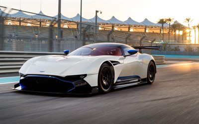 Aston Martin Vulcan, 2018, Britannian superauto, kilparadalla, Abu Dhabi, UAE, Yas Marina Circuit, kilpa-autot, tuning, Aston Martin