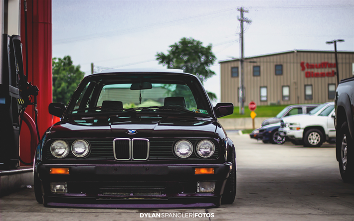 E30, BMW M3, 4k, stance, tuning, oil station, tunned M3, german cars, BMW