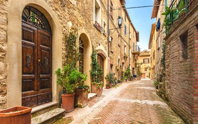 Sienne, des maisons anciennes, en été, en pierre blanche, les rues, Toscane, Italie