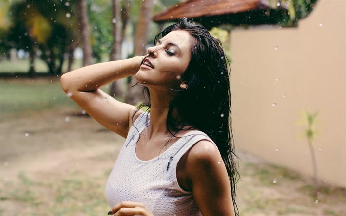 brunette, belle fille, la pluie