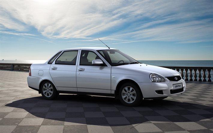 lada priora, 2015, colore bianco