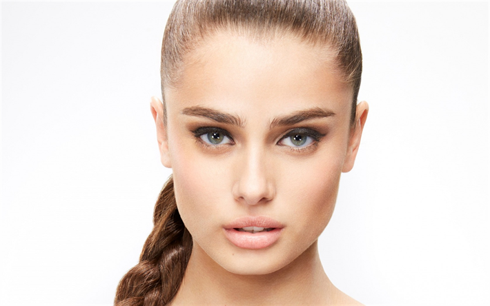 Taylor Hill, portrait, face, American supermodel, beautiful eyes, photoshoot