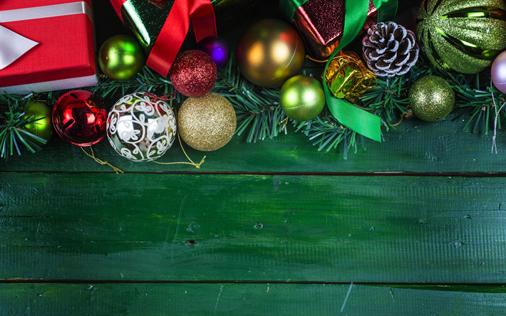 Joulu, vihre&#228; puinen tausta, runko, Joulukuusi, pallot, lahjoja, Uusi Vuosi, sisustus