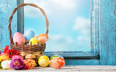 Cesta de huevos de pascua, 4k, la Pascua de conceptos creativos, Felices Pascuas, la cesta en la ventana, huevos de pascua, Pascua