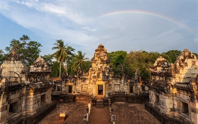 Sdok Kok Thom, tempio Khmer, 11 secolo, Sodokkahm, Thailandia, Kambujadesha stile, templi antichi, sera, tramonto