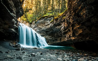 vackra berg vattenfall, str&#246;m, stenar, skogen, berg, river