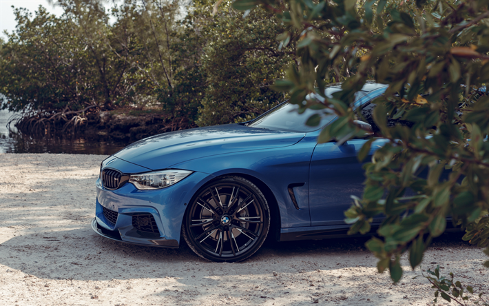 BMW M3 F80, 2018, yan g&#246;r&#252;n&#252;m, M3 tuning, siyah jantlar, yeni mavi M3, Alman otomobil, BMW