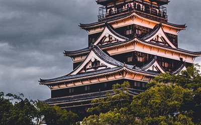Il Castello di Hiroshima, Carpa Castello, giapponese, punti di riferimento, foresta, Giappone, Asia