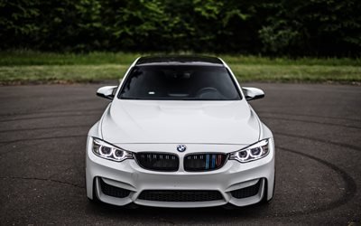 BMW M4, 2017, berlina sportiva, vista frontale, auto nuove, pacchetto M, Bianco M4, BMW F80