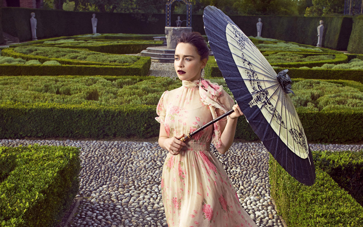 Emily Clark, &#224; Hollywood, En 2017, Harpers Bazaar, un parapluie, une actrice britannique, Emilia Clarke