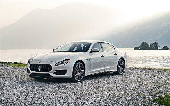 マセラティQuattroporte, GTS GranSport, 2019, 白高級セダン, フロントビュー, 新白Quattroporte, イタリア車, マセラティ