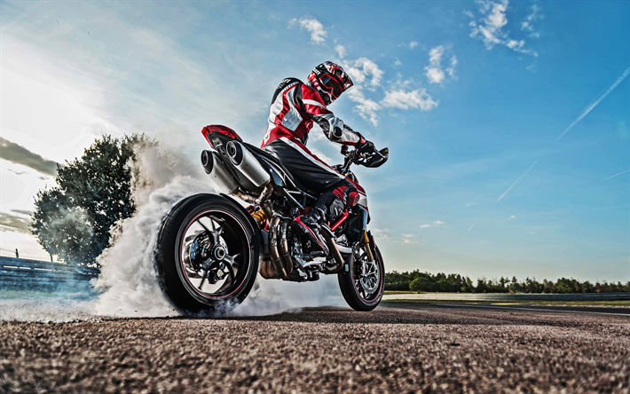 Ducati Hypermotard 950 SP, smoke, 2019 bikes, 4k, superbikes, drift, new Hypermotard, italian motorcycles, Ducati