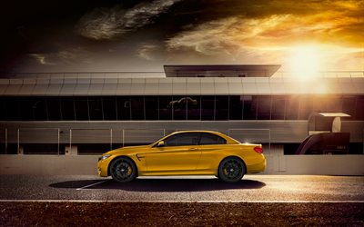 4k, BMW M4 Convers&#237;vel, pista de rolamento, 2018 carros, amarelo bmw, cabriolets, M4, BMW