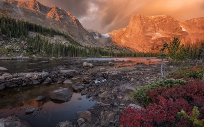 paysage de montagne, des rochers, soir&#233;e, coucher du soleil, montagne, rivi&#232;re, for&#234;t, Canada