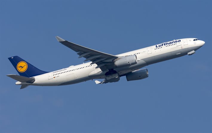 Airbus A330-300, passenger plane, airliner, air travel, modern airplanes, Lufthansa, Airbus