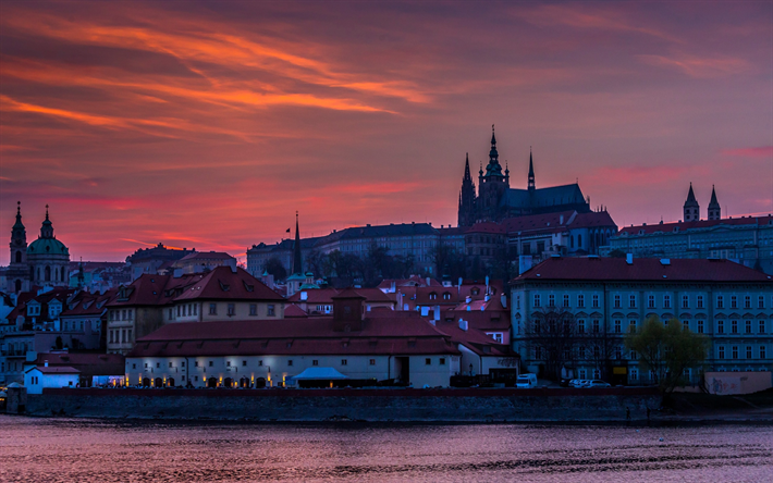 Prag, sunset, St Vitus-Katedralen, kv&#228;ll, Tjeckien, Prag sev&#228;rdheter