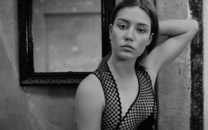 film, photoshoot, studiocanal, l&#39;actrice, 2016, ad&#232;le exarchopoulos porte, ad&#232;le exarchopoulos, c&#233;l&#233;brit&#233;