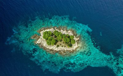 island in the ocean, view from above, island top view, beautiful island