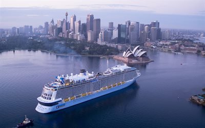 Ovation of the Seas, la nave da crociera, i passeggeri di questa nave di lusso, Sydney, Australia, Sydney Opera House, Royal Caribbean