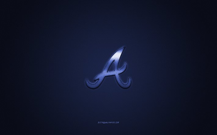 Atlanta Braves emblem, American baseball club, blue logo, blue carbon fiber background, MLB, Atlanta Braves Insignia, baseball, Atlanta, USA, Atlanta Braves
