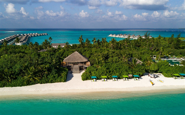 Six Senses Laamu, trooppinen saari, Seychellit, ylellinen lomakeskus, palmuja, Intian valtameri, Seychellien tasavalta