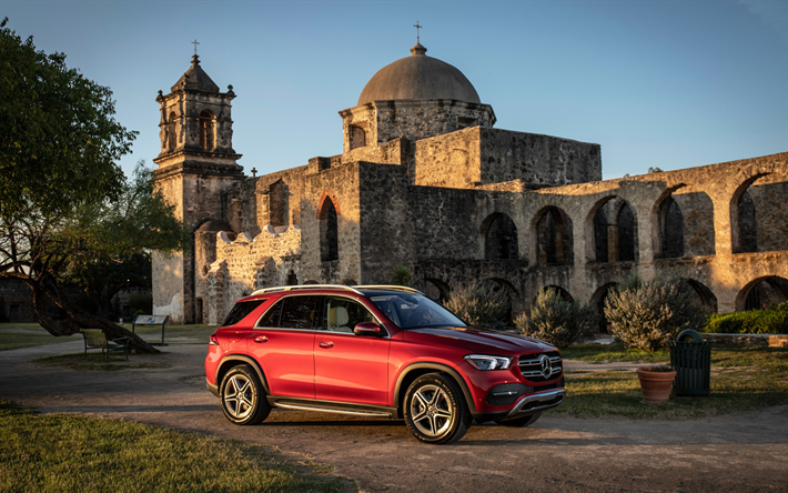 Mercedes-Benz GLE, 2019, 4MATIC, red luxury SUV, new red GLE, german cars, Mercedes