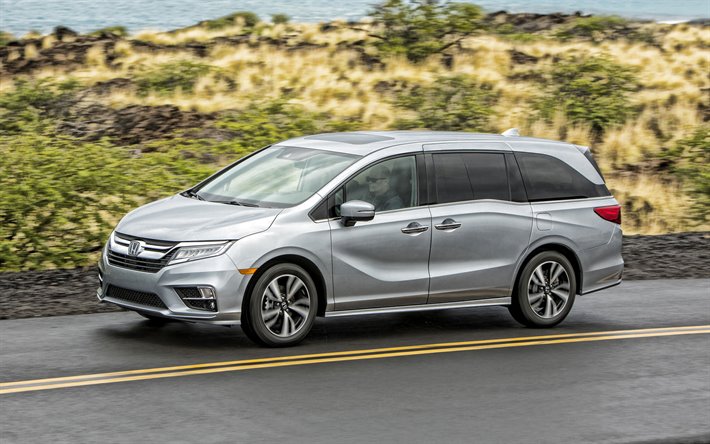 2020, Honda Odyssey, exterior, front view, silver minivan, new silver Odyssey, japanese cars, Honda