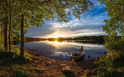 evening, sunset, boat on the shore, beautiful river, forest, River Oulujoki, Finland