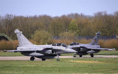Dassault Rafale, l&#39;Air Force francese, i caccia francesi, aeroporto militare, in pista, da aerei militari moderni aerei da combattimento